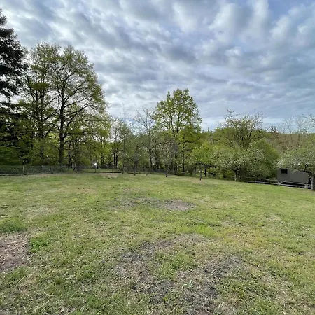 Confortable En Forêt Avec Animaux Admis - Fr-1-489-445 *